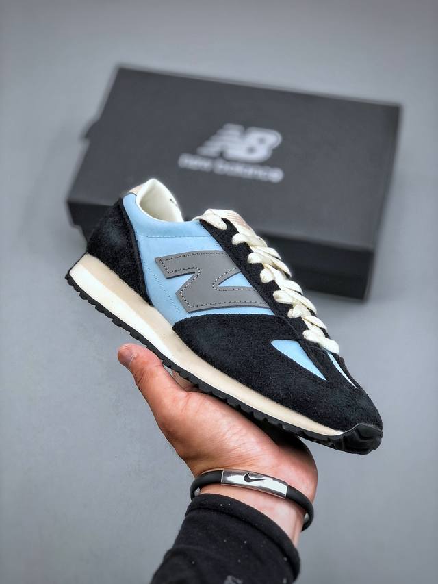 New Balance Nb471 经典复古时髦 休闲跑步鞋 完美平衡了复古腔调与现代舒适 这双承载着时空对话的跑鞋 正在用毫米级的细节革新 书写复古运动鞋的新