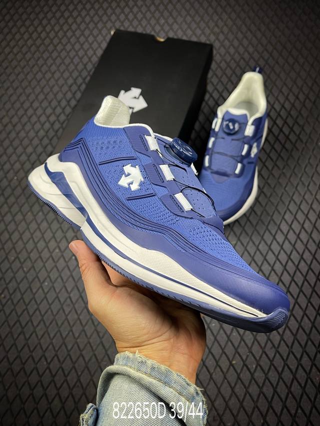 纯原迪桑特Strean Wire 都市通勤 Gore-Tex 时尚舒适 防滑耐磨 时尚休闲运动覆盖防水男子越野跑鞋 官方同步上架 适合技术路线单日徒步穿着受到长