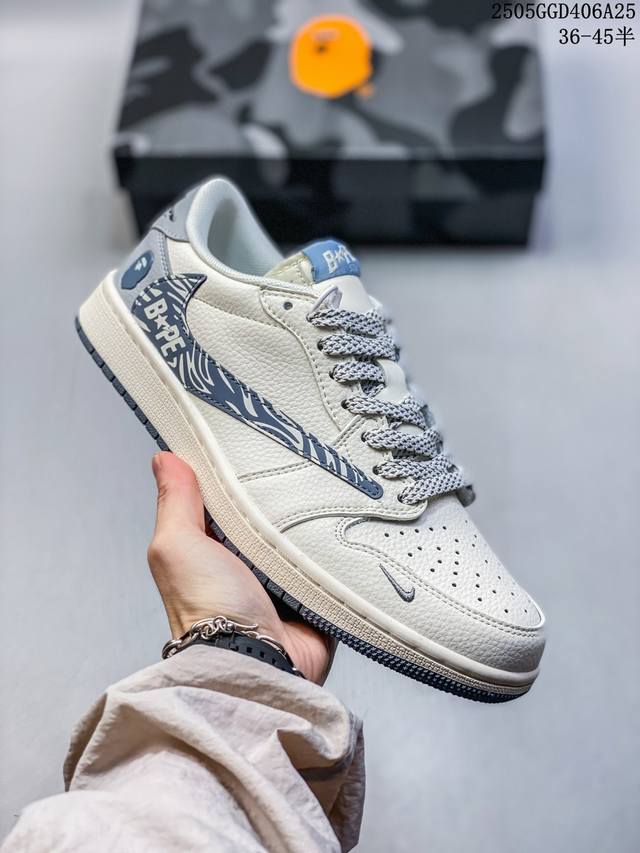 海外爆款限量发售 Travis Scott X Fragment Design X Jordan Air Jordan 1 Low Og Sp Bape猿人头联