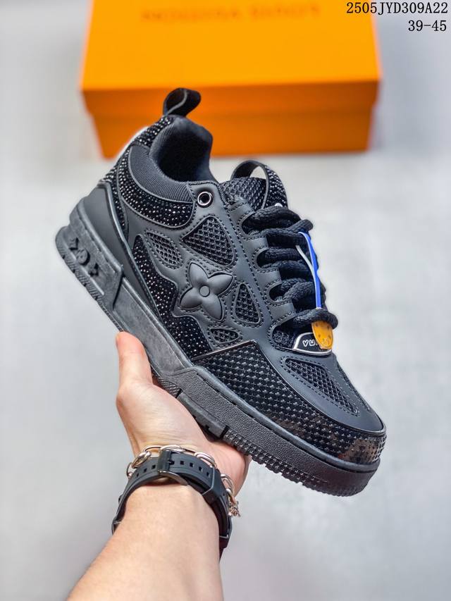 真标全新Lv路易威登Louis Vuitton Trainer Sneaker Low休闲运动文化百搭板鞋 尺码:39-45 编码 05Jyd309A22