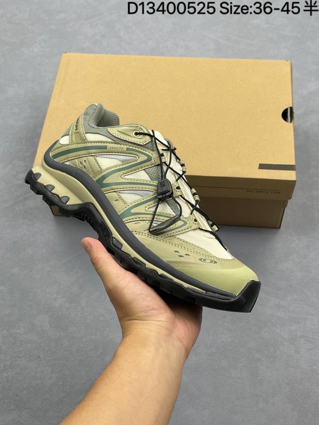 公司级Salomon萨洛蒙 Xt-Quest 探索者系列户外越野跑鞋 鞋面采用Sensifit贴合技术 全方位贴合包裹脚型 鞋跟部鞋底牵引设计 提供强大的抓地性