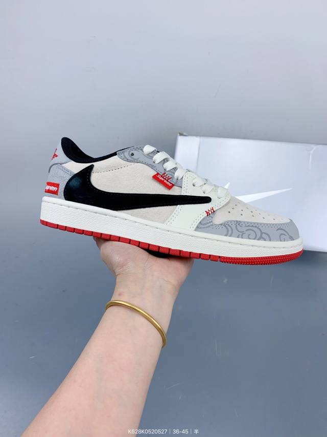 公司级 Travis Scott X Fragment Design X Jordan Air Jordan 1 Low Og Sp 多方联名合作融合了Trav