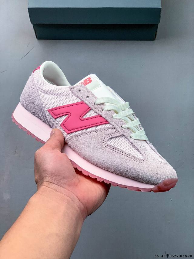 new Balance Nb 471系列新款复古时尚 透气生活休闲鞋 new Balance 471鞋款以经典的320鞋款为灵感 采用纤细鞋楦设计 打造出更加贴