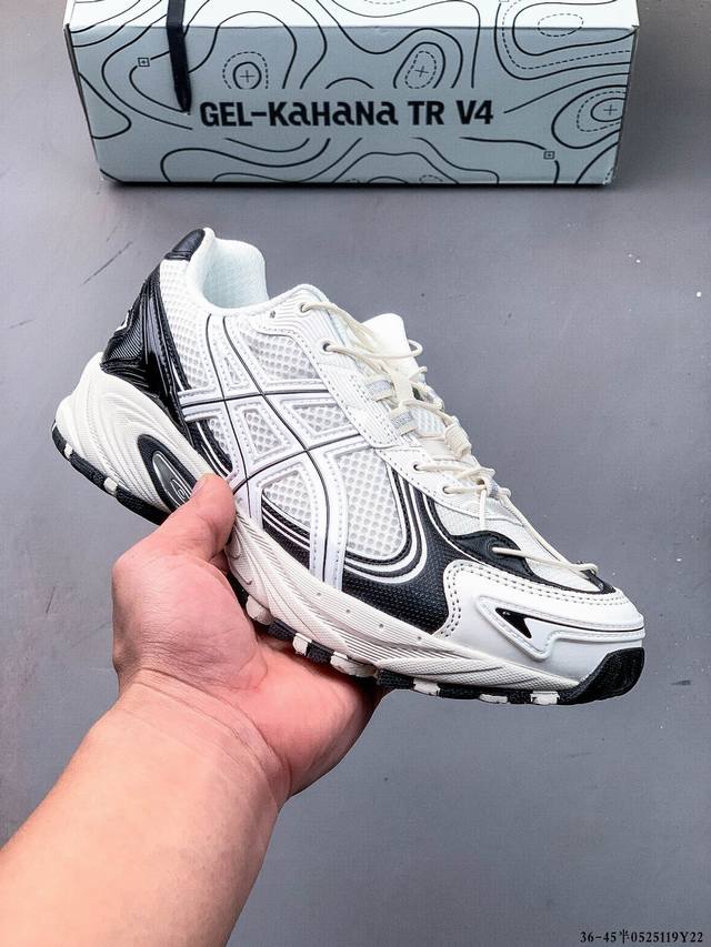 asics Gel-Kahana Tr V4 耐磨透气低帮休闲鞋 户外机能元素 绑带沿用系列经典绑带设计 演绎现代潮流机能属性 结合潮流线条轮廓凸显浓郁的探索野