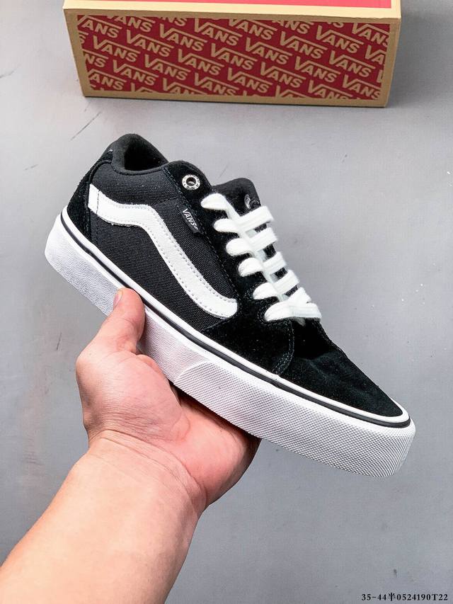 vans范斯官方线上专售 faulkner酷感黑美式薄绒男鞋板鞋 vans 运动休闲系列 新款硫化板鞋 鞋款相比Vans其他鞋款并不为太多人熟悉 鞋面采用全帆布