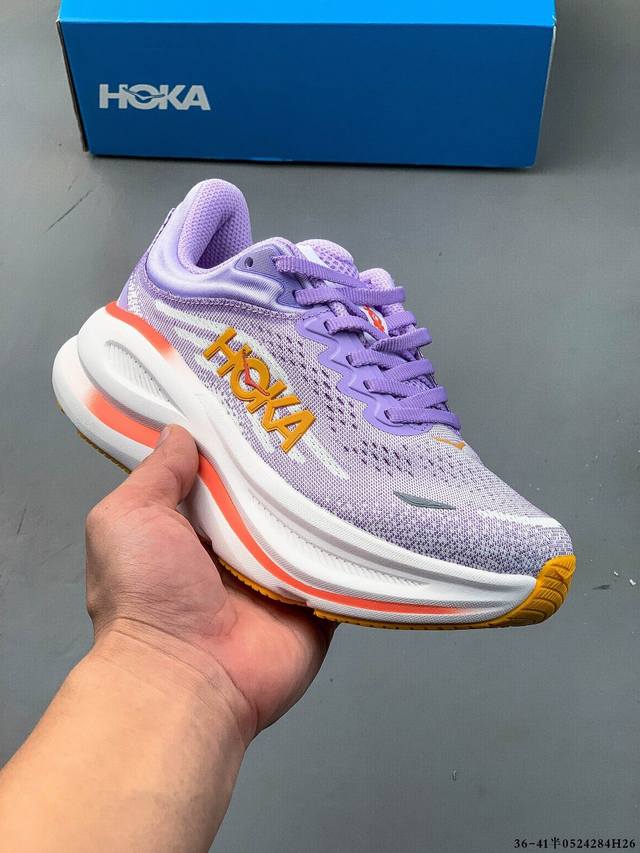 hoka One One Bondi 9 余文乐同款 新款缓震跑鞋 万众期待的Bondi系列终于迎来了更新 作为Hoka缓震跑鞋的杠把子 Bondi缓震性能非常