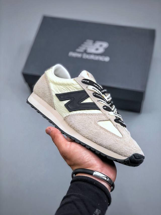 J版纯原 New Balance Nb 471系列 471鞋款特别附赠两双带有品牌标识的限定配色鞋带 在色彩的变换间激发更多造型灵感 New Balance 4
