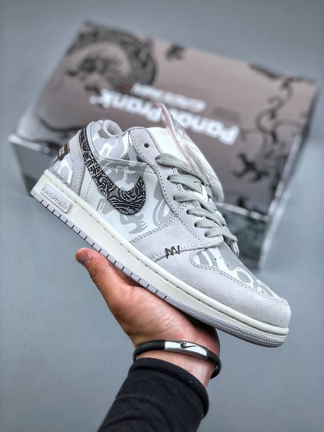 Air Jordan 1 Low Aj1 乔1 熊猫恶作剧 Cny 游龙则灵 臻于至善 低帮休闲板鞋 Hf1567-200 #配色鞋身整体采用专属颜料重新喷涂