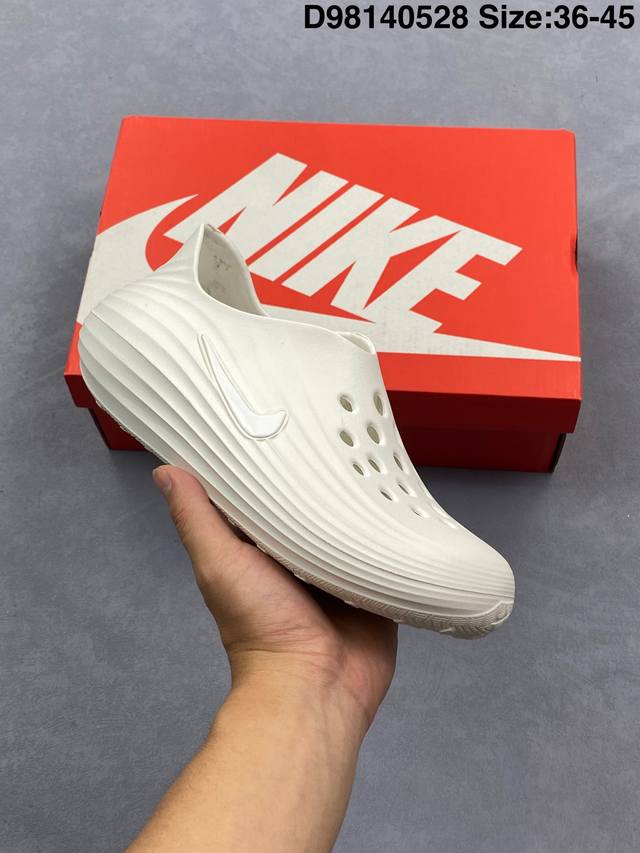 公司级Nike Reactx Rejuven8 耐克 简约舒适 洞洞鞋 由兼具轻便性和耐用性的Eva泡沫打造 拖鞋的外观十分吸引人 融合了舒适与时尚的元素 延续