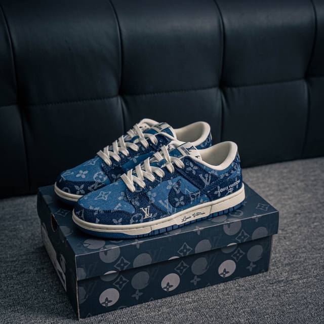 核心私 nike Dunk 全套原楦原模倾力打造完美版型 独家原厂航空铝磨具打磨大底 鞋头坡度极致还原 无解鞋型 原盒原配 圈内天花板工艺 原厂冲刀 超高清洁度