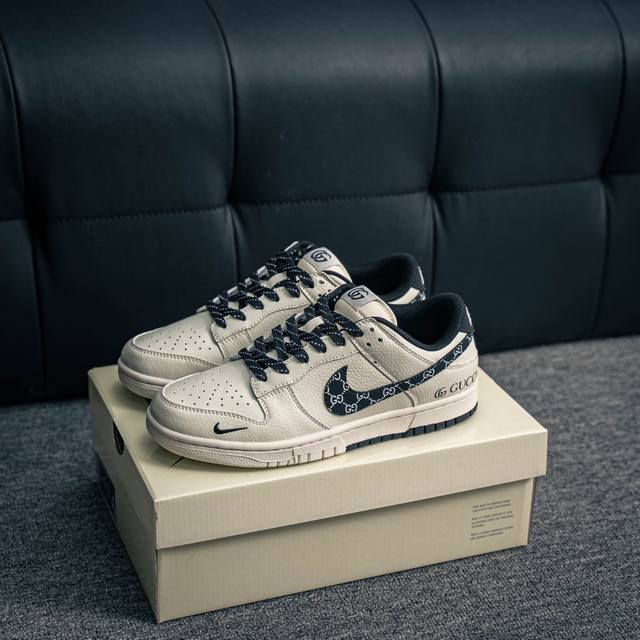 核心私 nike Dunk 全套原楦原模倾力打造完美版型 独家原厂航空铝磨具打磨大底 鞋头坡度极致还原 无解鞋型 原盒原配 圈内天花板工艺 原厂冲刀 超高清洁度