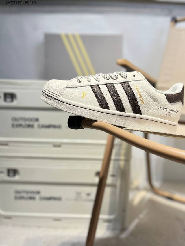 l Originals Superstar 经典配色 经典贝壳头官网同步 实拍首发渠道正品订单 诠释市场最高工艺水平区别市面普通真标版本 进出专柜无压力Sd68