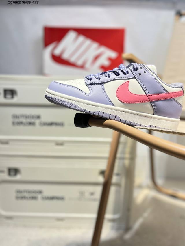 耐克Nike Dunk Low 板鞋Sb系列经典百搭休闲运动板鞋加厚鞋舌的填充 使舒适性大大提升 同时也更方便穿脱中底部分则加入了脚感柔软舒适Zoomair气垫