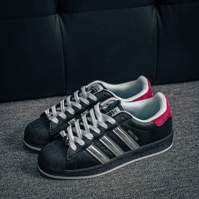 核心私 adidas Forum Low Cl三叶草低邦 经典魔术贴复古板鞋 男女潮流头层皮休闲鞋 货号 Ih7767 尺码 36 36.5 37 38 38.