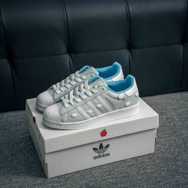 核心私 adidas Forum Low Cl三叶草低邦 经典魔术贴复古板鞋 男女潮流头层皮休闲鞋 货号 If7021 尺码 36 36.5 37 38 38.