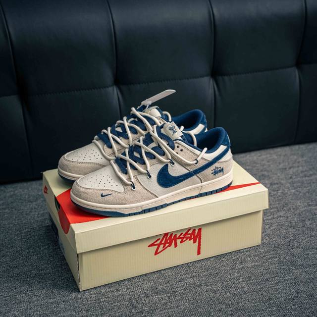 核心私 nike Dunk 全套原楦原模倾力打造完美版型 独家原厂航空铝磨具打磨大底 鞋头坡度极致还原 无解鞋型 原盒原配 圈内天花板工艺 原厂冲刀 超高清洁度