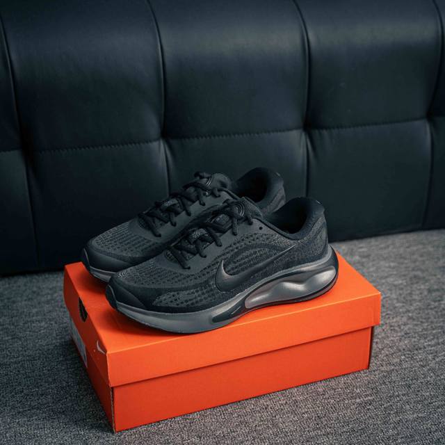 核心私 nike Journey Run 轻量跑鞋 网布減震防滑抗冲击 低帮 短跑跑步鞋男女款 货号 Fj7765 002 尺码 36 36.5 37.5 38