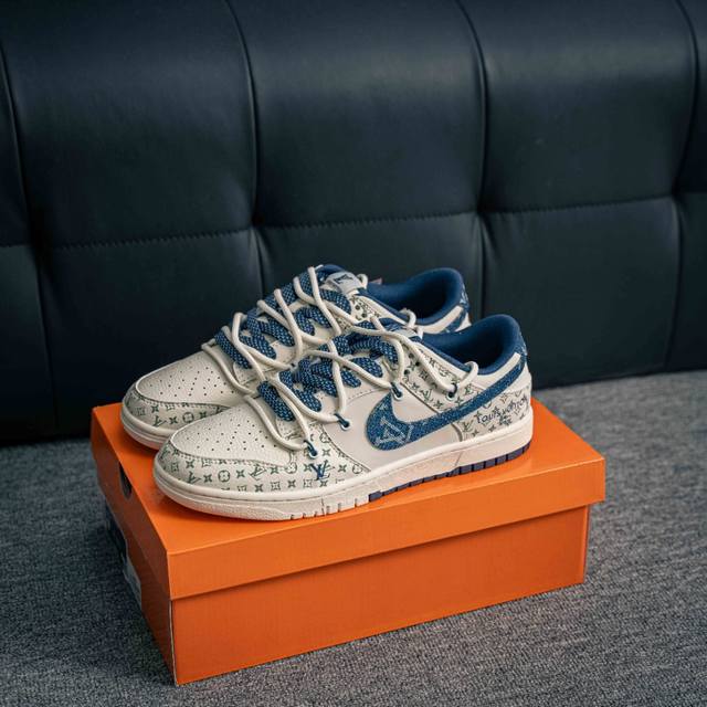 核心私 nike Dunk 全套原楦原模倾力打造完美版型 独家原厂航空铝磨具打磨大底 鞋头坡度极致还原 无解鞋型 原盒原配 圈内天花板工艺 原厂冲刀 超高清洁度