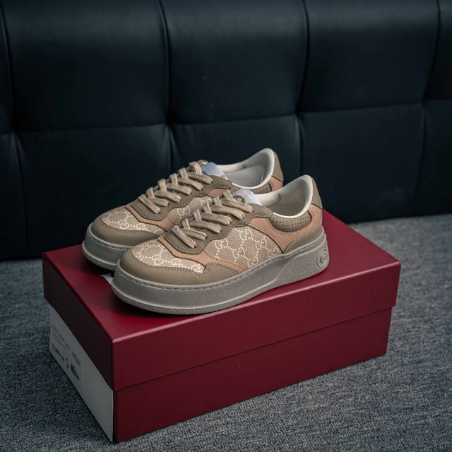 核心私 gucci~~2025全新升级版 原版原色 配航空礼盒包装 Gg情侣款厚底鞋 饼干鞋 小白鞋 运动鞋 平板鞋 走秀款 明星 网红 小红书等必定种草打Ca