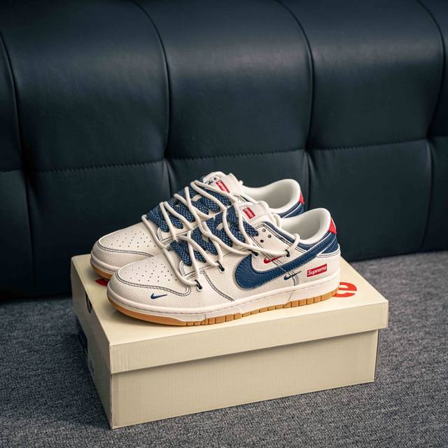 核心私 nike Dunk 全套原楦原模倾力打造完美版型 独家原厂航空铝磨具打磨大底 鞋头坡度极致还原 无解鞋型 原盒原配 圈内天花板工艺 原厂冲刀 超高清洁度