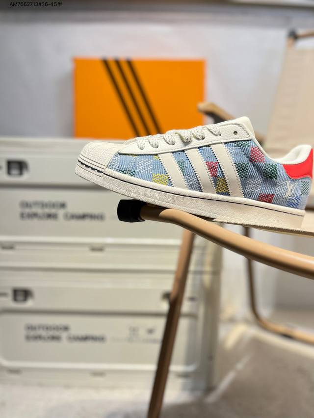 l Originals Superstar 经典配色 经典贝壳头官网同步 实拍首发渠道正品订单 诠释市场最高工艺水平区别市面普通真标版本 进出专柜无压力Hs30