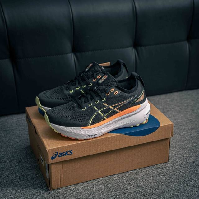 核心私 asics亚瑟士 Gel-Kayano 31 platinum低帮专业有氧超轻便运动跑步鞋 全新原装数据开发 符合人体工程学 一体式双层编制鞋面 高弹性