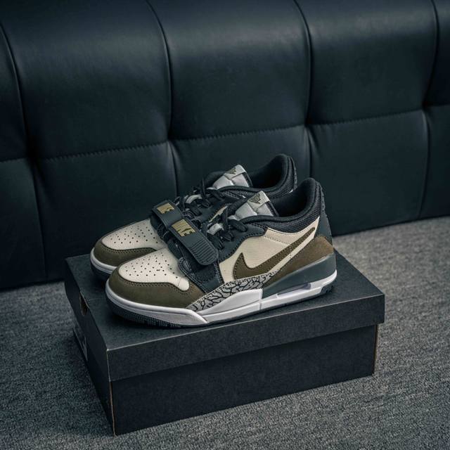 核心私 nike Air Jordan Legacy 312 Low 乔丹 Aj 312 最强三合一混合版 有着交错结合的设计 它的名字就展现出它所包含的鞋款元