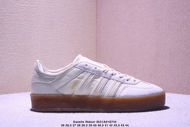 Ad Originals Gazelle Indoor End 三叶草休闲防滑耐磨低帮板鞋鞋头出色设计 塑就出众贴合感稳固的后跟贴合足部曲线设计软弹舒适 不易磨