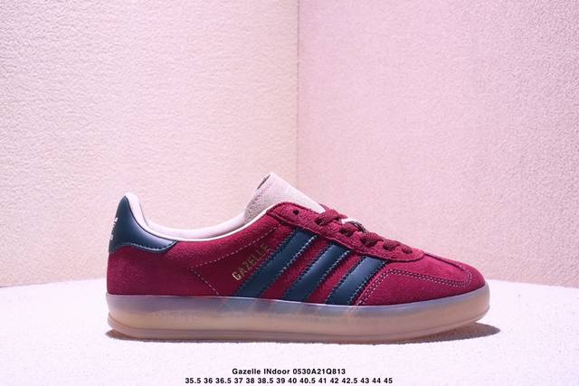 公司级Adidas Originals Gazelle Indoor 三叶草休闲防滑耐磨低帮板鞋 鞋头出色设计 塑就出众贴合感 稳固的后跟贴合足部曲线设计 软弹