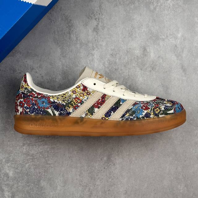 本地 核心私 阿迪达斯Adidas Gazelle Indoor Trainers 羚羊内训系列低帮复古百搭休闲运动德训风板鞋 原楦开发版型，采用猪巴革组合环保