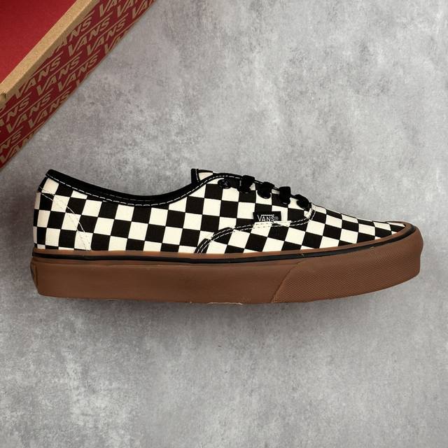 本地 核心私 万斯Vans Authentic 安纳海姆棋盘格潮流百搭休闲板鞋 货号：Vn0004Mkibb T1S1 码数：35 36 36.5 37 38