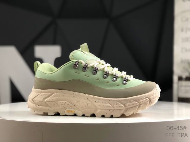 公司级带半码 Hoka One One Tor Summit 休闲美观 低帮跑步鞋 原装轻量化材料 Fresh Foam超轻量中底 全部用料过3C认证 滚动平衡