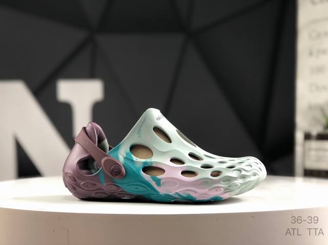 著名户外品牌 迈乐 Merrell Hydro Moc 毒液 溯溪凉鞋 采用牛巴磨砂革组合防剐蹭硫化橡胶饰片鞋面材质，组合防滑防剐蹭,耐磨锯齿耐磨橡胶大底 尺码