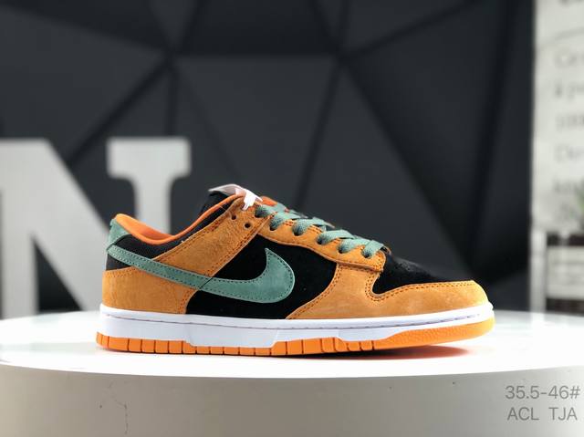 耐克 Nike Dunk Low 低帮 原装头层材料 用料绝不含糊 独家版型蒸馏加工带来的是更好的视觉和脚感体验 清洁度 电绣工艺 皮料切割干净无任何毛边 细节