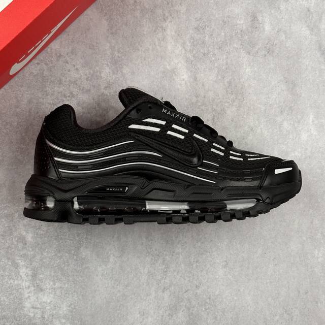 本地 核心私 公司级Nike Air Max Tl 2.5 耐克大气垫 减震 耐磨 休闲跑步鞋 #鞋款采用透气网眼布和皮革材料，确保了穿着的轻盈与耐用。前掌和后