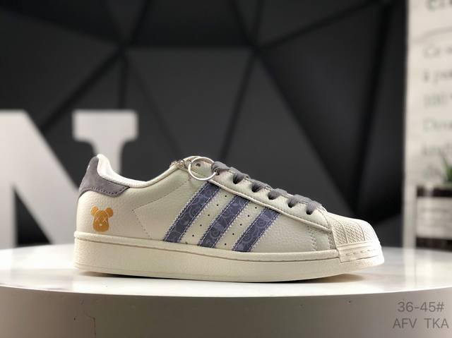 阿迪达斯 Adidas Originals Gazelle Indoor 贝壳头 三叶草休闲防滑耐磨低帮板鞋 鞋头出色设计 塑就出众贴合感 稳固的后跟贴合足部曲