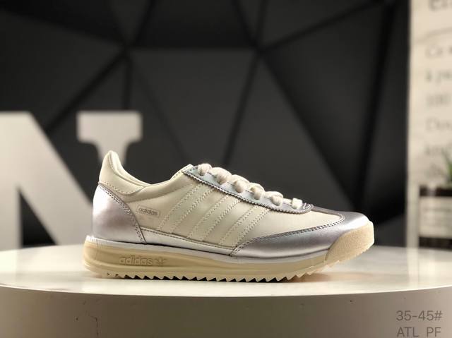 福利特价 阿迪达斯 Adidas Original Sl 72 Og 阿迪达斯 低帮 金属银蓝 德训足球风百搭低邦休闲运动板鞋 鞋款在保留了经典的外观基础上，在
