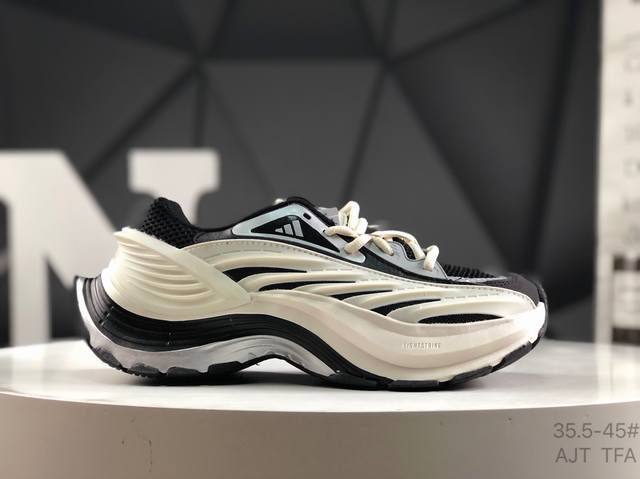 阿迪达斯 Adidas Xlg Mtw系列 舒适防滑透气 低帮 休闲跑步鞋男女同款与众不同的结构美学，在这种纯色氛围里，也可以有更纯粹的展现 货号：Ih1571