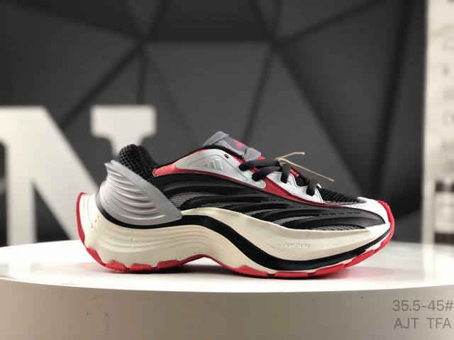 阿迪达斯 Adidas Xlg Mtw系列 舒适防滑透气 低帮 休闲跑步鞋男女同款与众不同的结构美学，在这种纯色氛围里，也可以有更纯粹的展现 货号：Jr6392