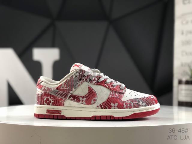 公司级带半码 耐克 Nike Dunk Low 复古低帮休闲运动滑板板鞋。采用脚感柔软舒适Zoomair气垫，有效吸收滑板等极限运动在落地时带来的冲击力，为街头
