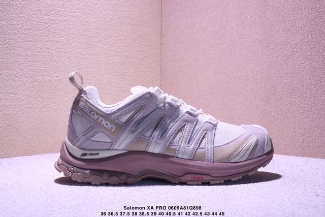 公司级Salomon Xa Pro 3D萨洛蒙户外越野跑鞋 鞋面采用Sensifit贴合技术 全方位贴合包裹脚型 鞋跟部鞋底牵引设计 提供强大的抓地性能 更适应