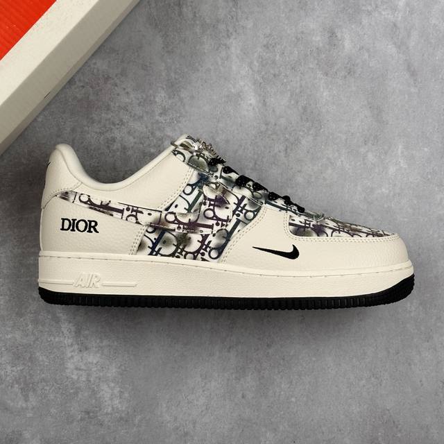 本地 核心私 Nike Air Force 1'07 Low 迪奥联名 米黑插花 空军一号低帮休闲板鞋 #原楦头原纸板 原装鞋盒 定制五金配件 内置全掌气垫 原