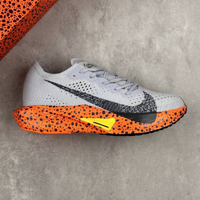 本地 核心私 Nike Zoomx Vaporfly Next% 3 Oly 马拉松 泡棉超轻缓震运动慢跑鞋 采用全新Vaporweave科技轻量网织半镂空轻薄