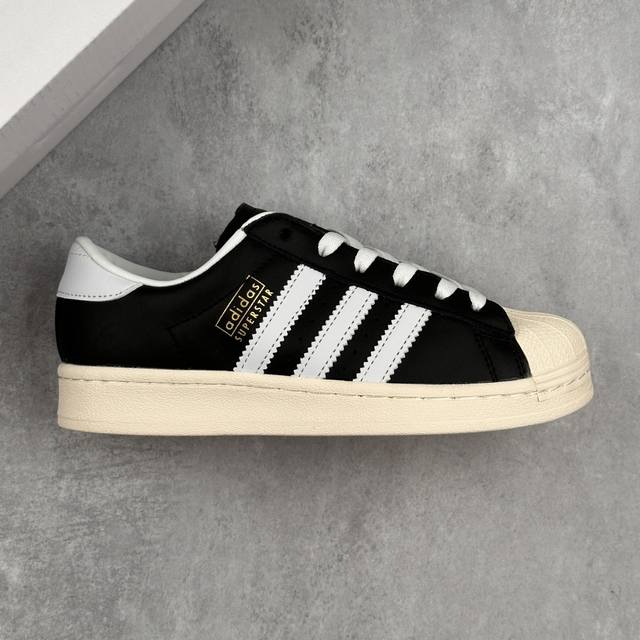 本地 核心私 Adidas Originals Superstar 全新配色贝壳头休闲板鞋 独家控货 平台正单 全鞋百分百原材料 全鞋电脑针车 Logo针车间距
