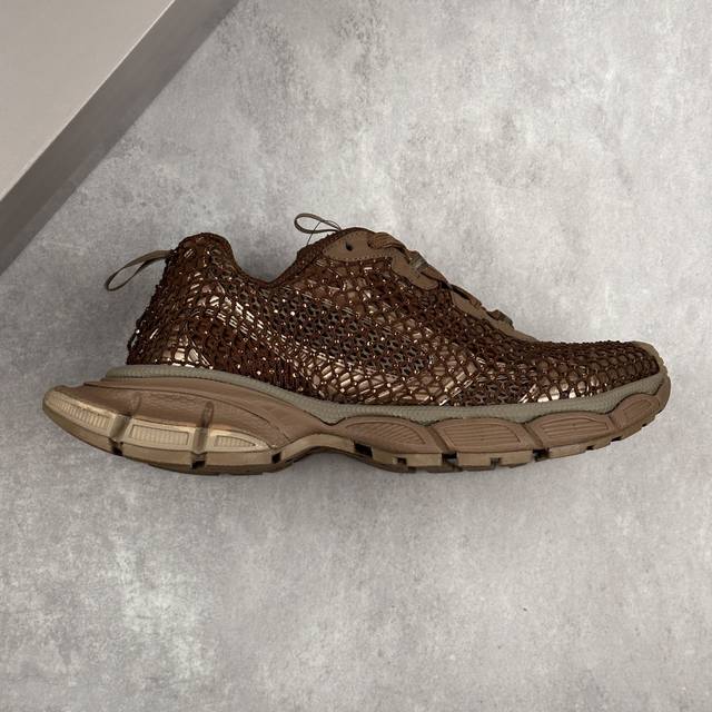 本地 核心私 Balenciaga Phantom Sneaker 镶钻 巴黎世家全新十代 3Xl潮流跑鞋 性价比公司级天花板 完美清洁度增加全新设计 在延续