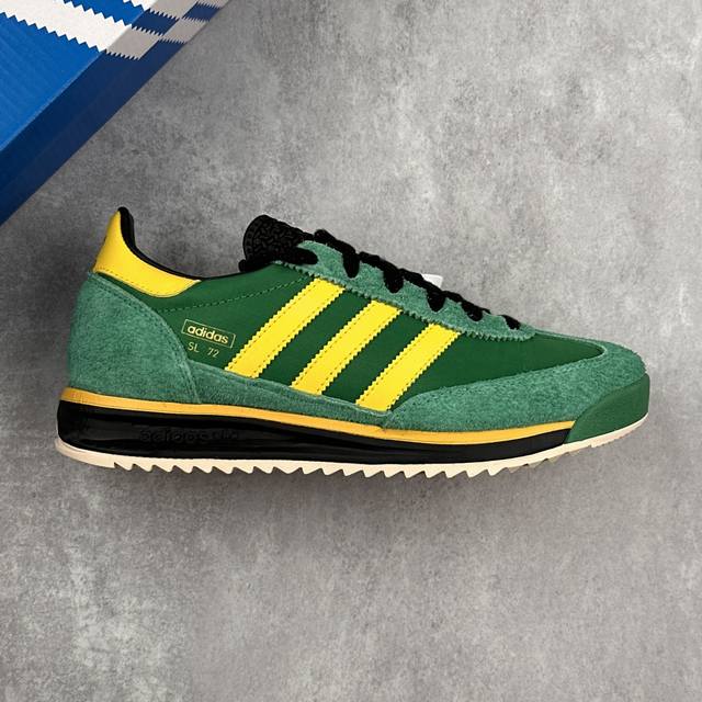 特价本地 核心私 Adidas Originals Sl 72 Rs阿迪经典复古慢跑鞋 #鞋款采用舒爽尼龙鞋面、绒面革饰面和皮革细节等设计。与此同时，搭载着 E