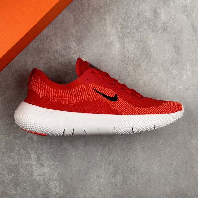 本地 核心私 Nike Free 2025 耐克新款飞织面透气缓震运动跑鞋 #飞织鞋面提供出色的弹性和支撑力鞋底融入凹槽设计，塑就柔韧灵活性，令运动自由无拘加厚