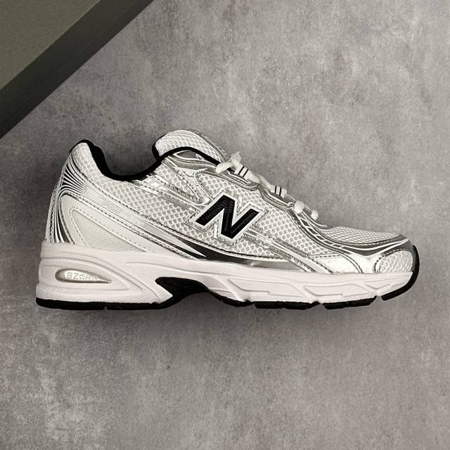 本地 核心私 New Balance Mr740 Nb新百伦系列复古老爹风休闲运动慢跑鞋 采用轻质牛剖革拼接透气网眼衬垫织物鞋面材质 T-Beam大底提供足步弓