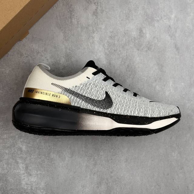 本地 核心私 耐克Nike Zoomx Invincible Run Fk3 短跑马拉松系带系列轻量休闲运动慢跑鞋 #鞋款搭载柔软泡绵，在运动中为你塑就缓震脚感
