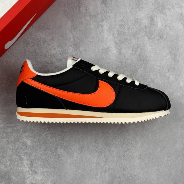 本地 核心私 公司级 W Nike Classic Cortez 耐克经典轻便舒适阿甘鞋休闲跑步鞋运动鞋 纯粹而执着的精神 使得Cortez种在了一代人的心里
